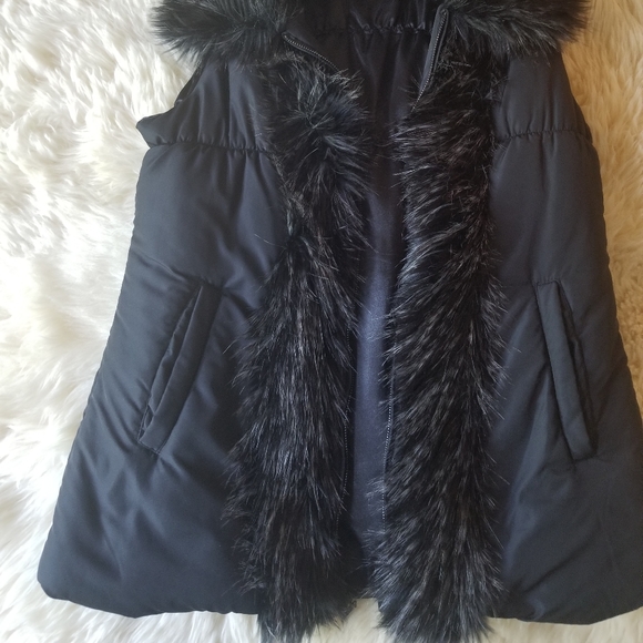 Quilted vest - Picture 6 of 7